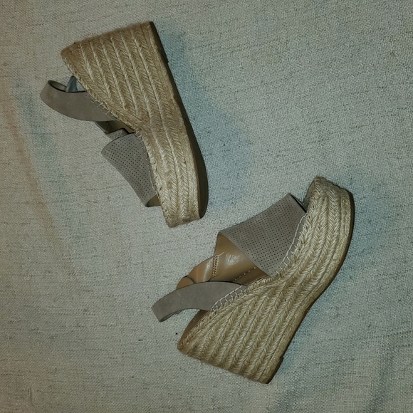 MARC FISHER ESPADRILLE WEDGE Platform SANDALS - Picture 2 of 6
